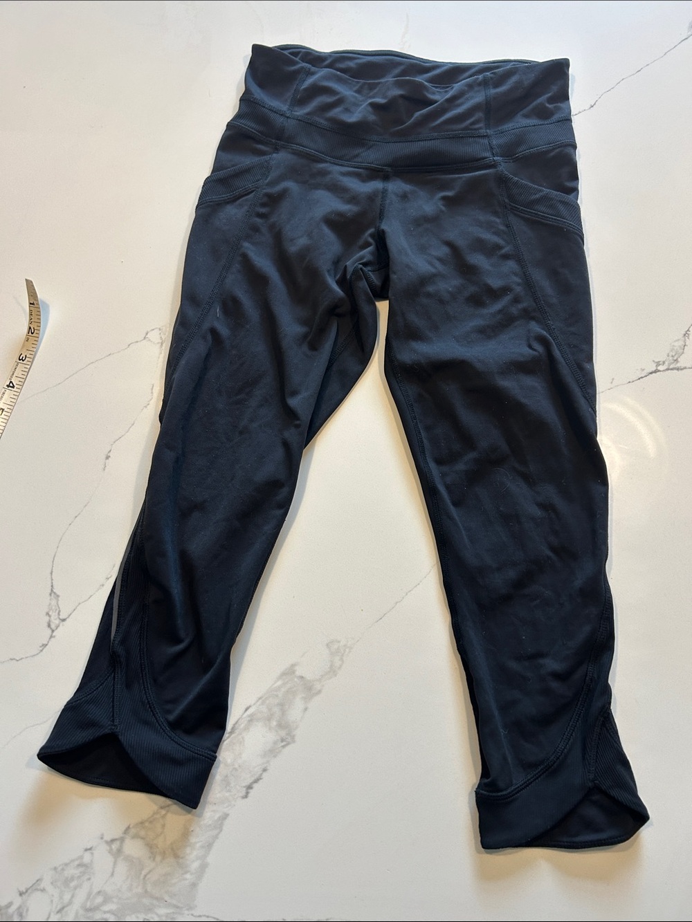 lululemon athletica Black Cropped Leggings